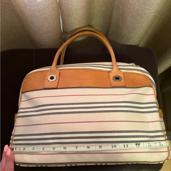 BURBERRY BOWLER BAG (authentic) - Picture 13 of 15